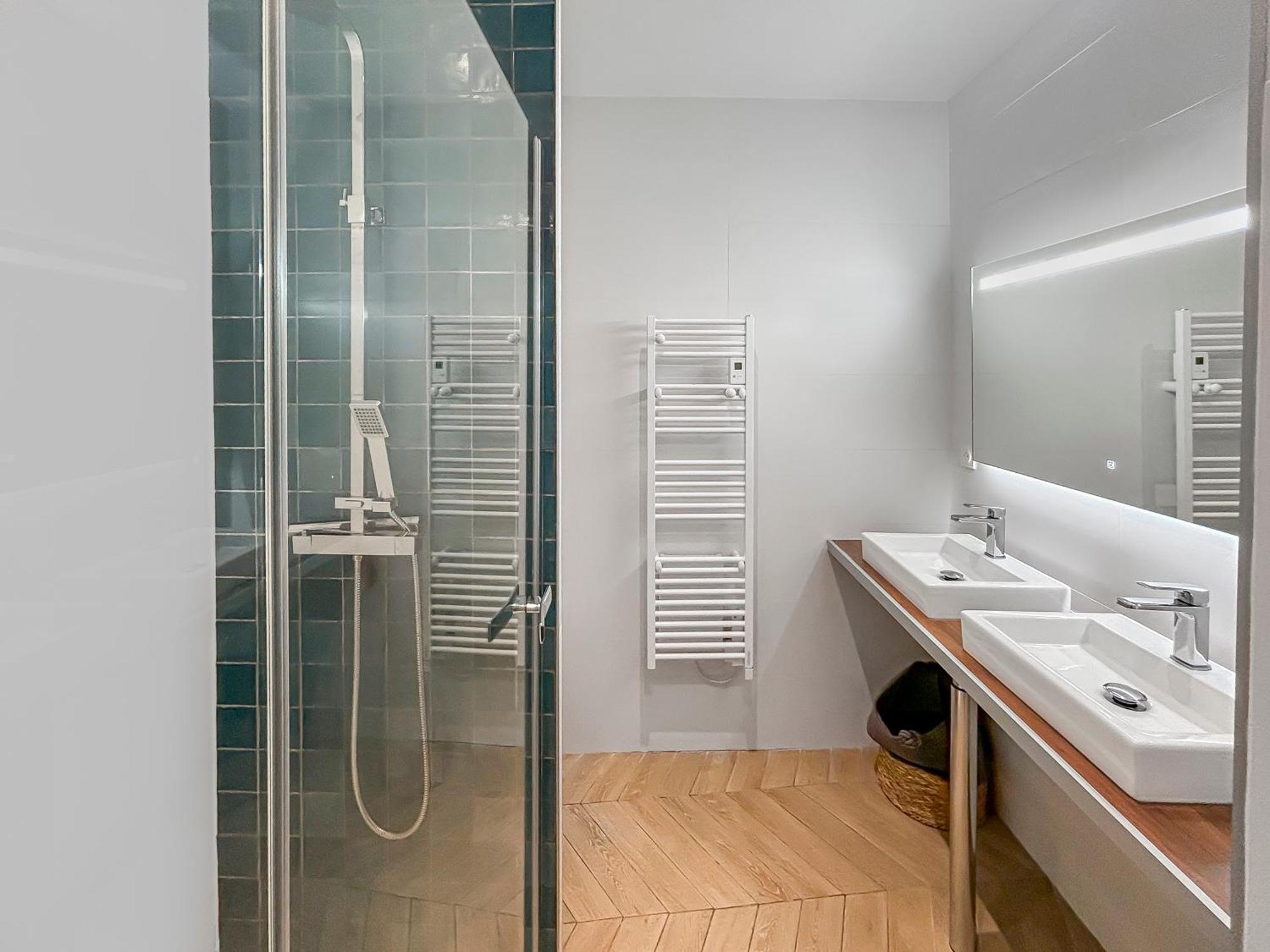 Hebergements Modernes & Cosy A Arles T3 Et T2 Elegants Екстериор снимка