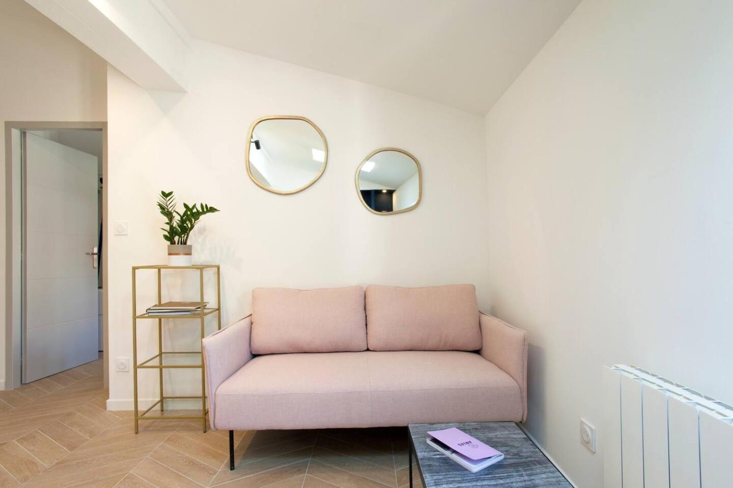 Hebergements Modernes & Cosy A Arles T3 Et T2 Elegants Екстериор снимка