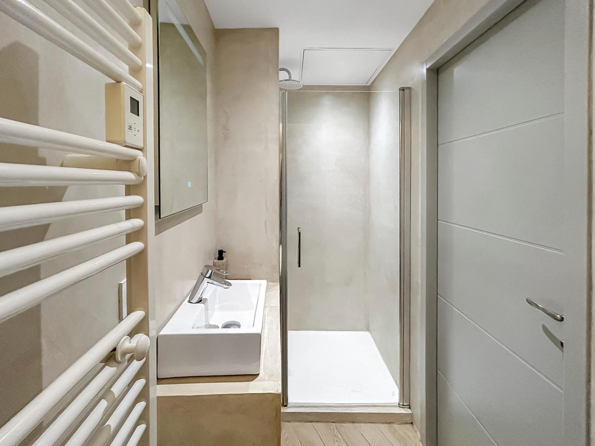 Hebergements Modernes & Cosy A Arles T3 Et T2 Elegants Екстериор снимка